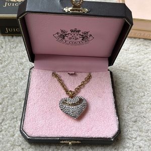 Juicy couture wrap around necklace with glam heart